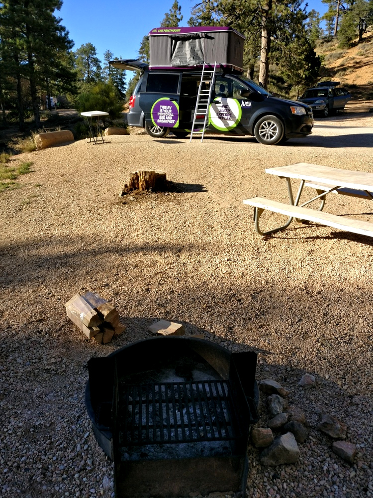 Feuerstelle auf unserem Bryce Canyon Campground Stellplatz