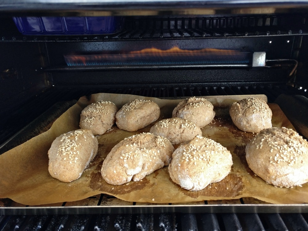 Schnelle Dinkel-Vollkorn-Brötchen - arne-grillt.de | Leckere Kost vom Rost