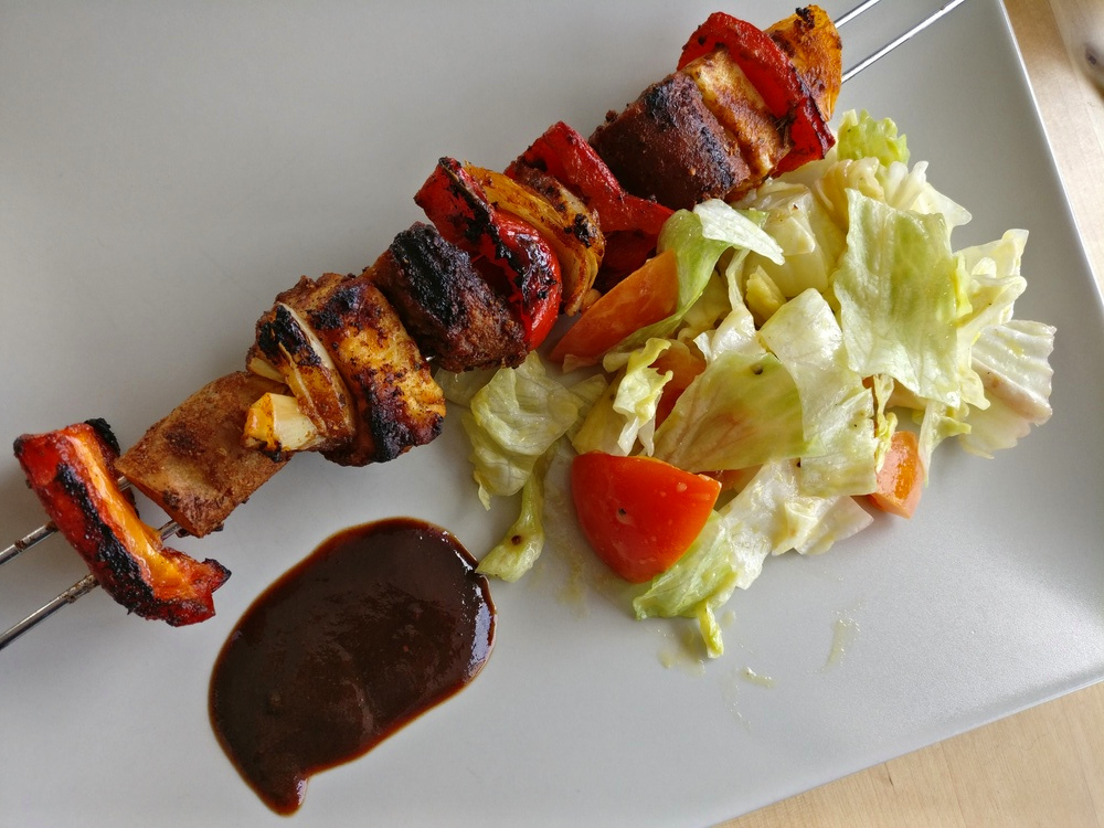 Vegetarische Seitan-Grillspieße - arne-grillt.de | Leckere Kost vom Rost