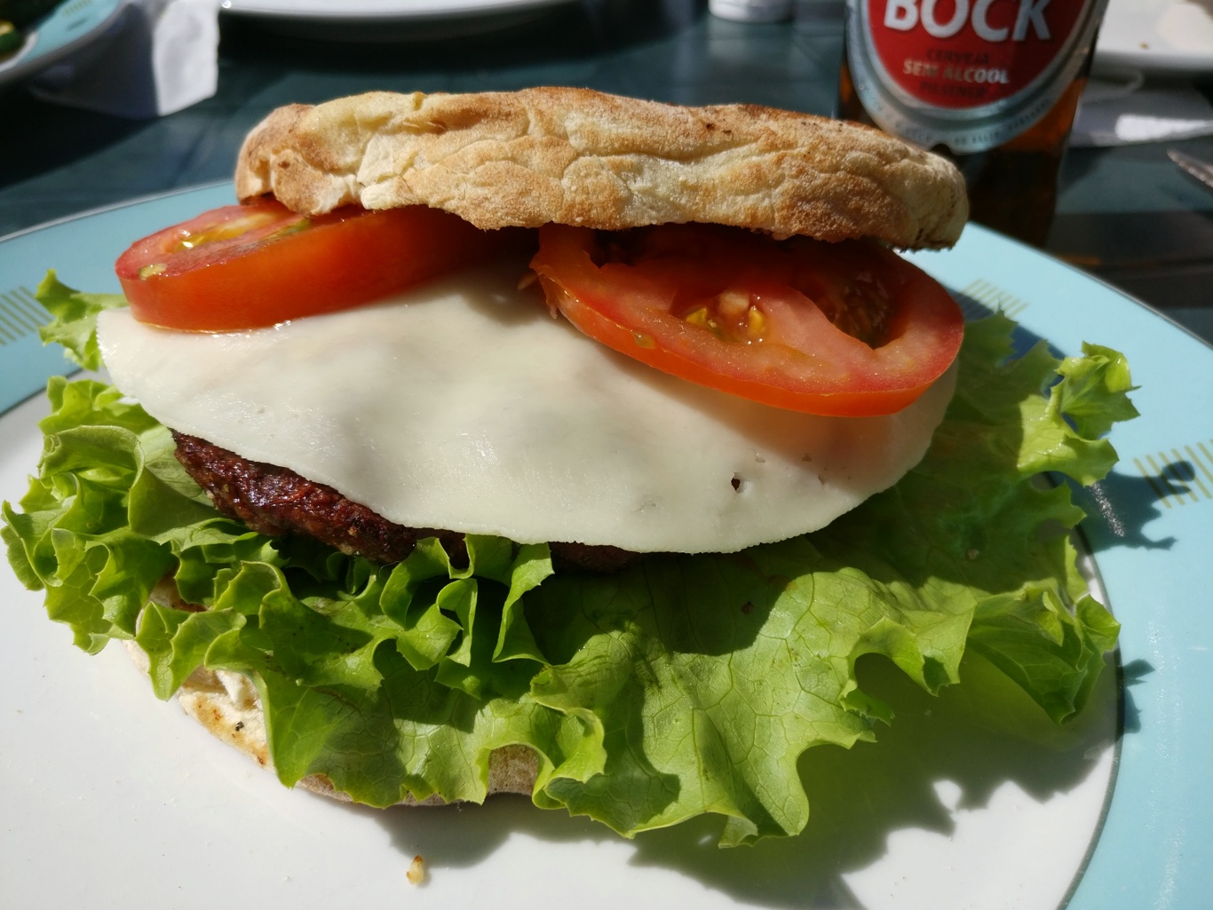 Madeira BBQ4: Hamburger mit Bolo do Caco
